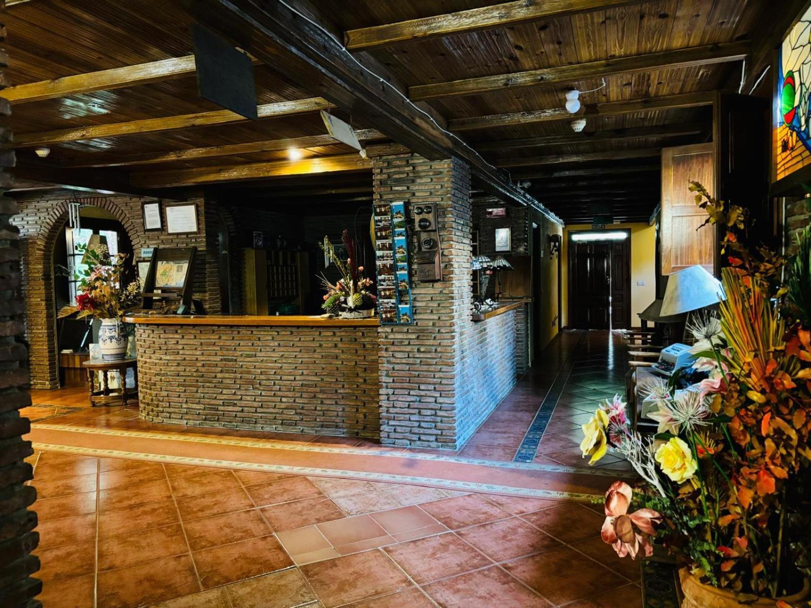 Hotel El Refugio De Juanar Ojén Kültér fotó