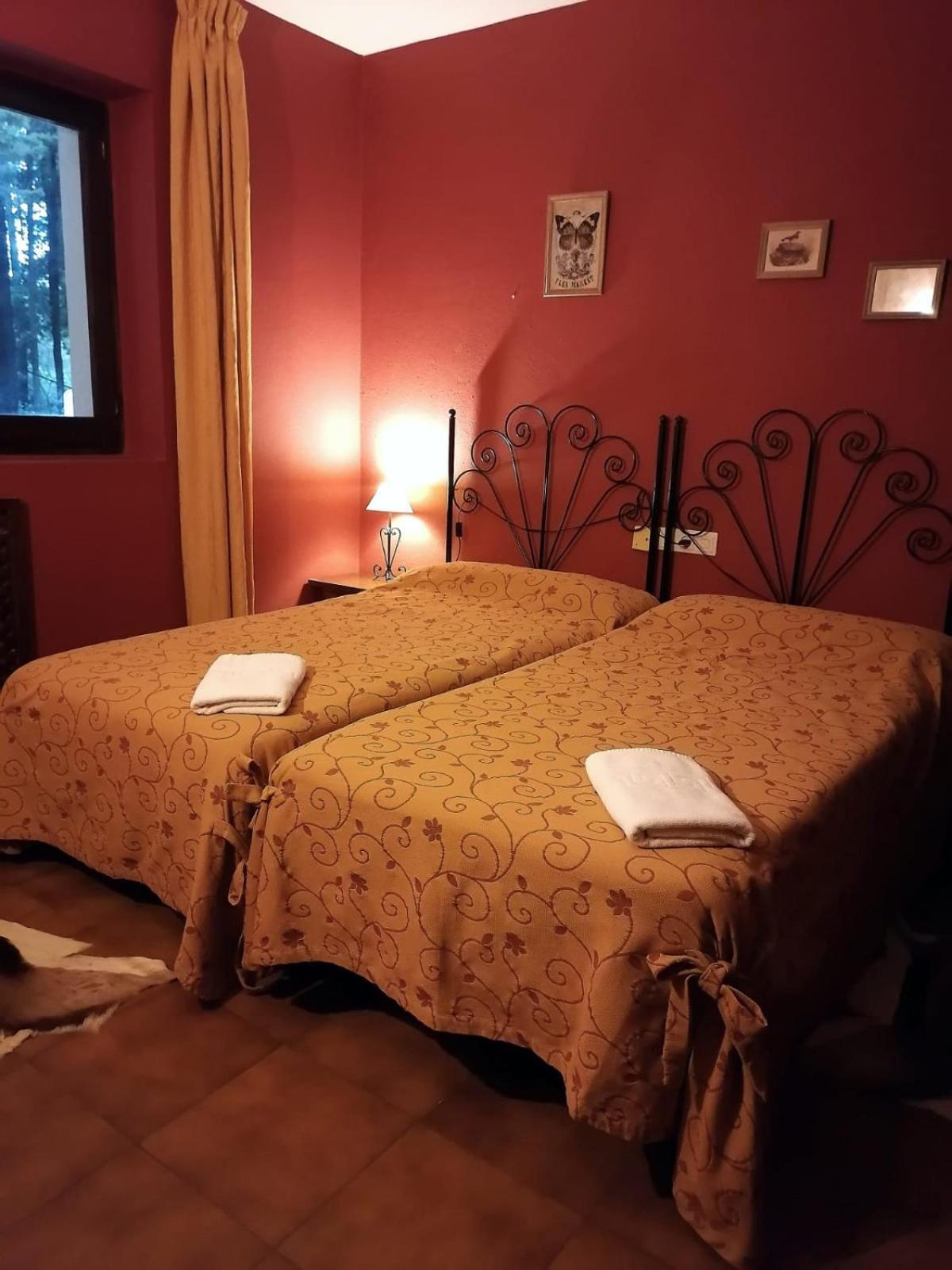 Hotel El Refugio De Juanar Ojén Szoba fotó