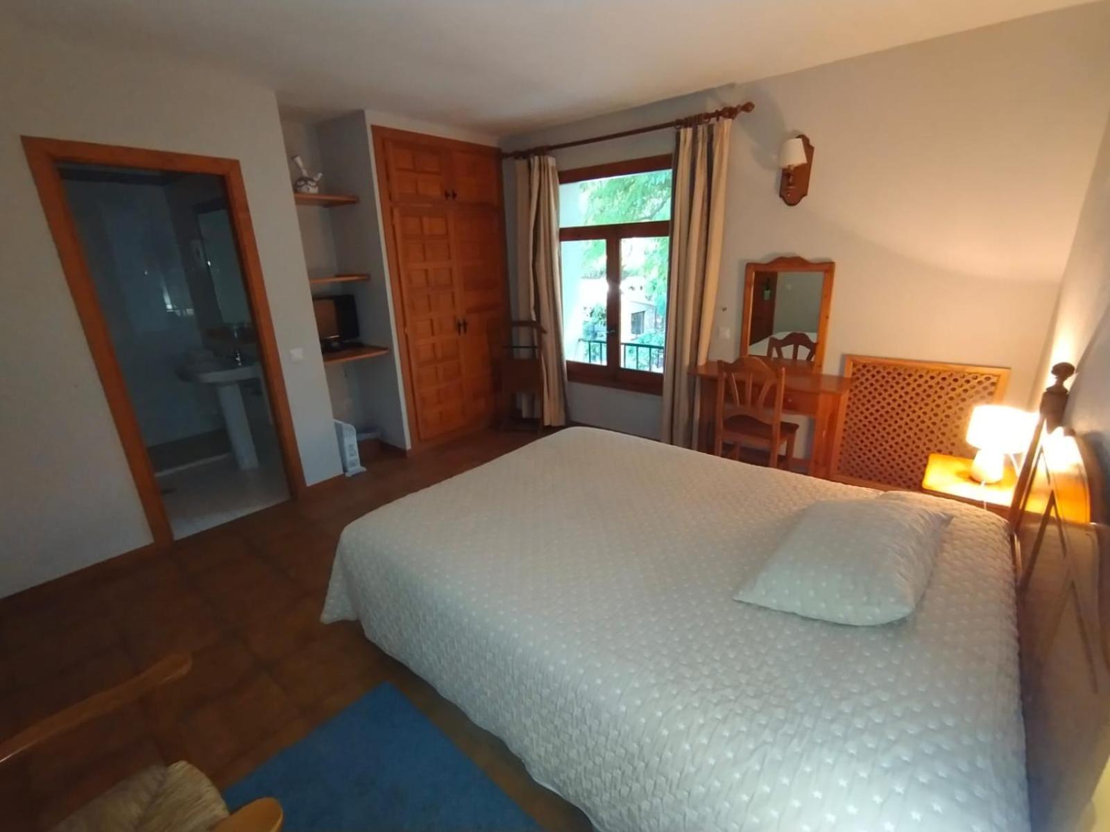 Hotel El Refugio De Juanar Ojén Szoba fotó