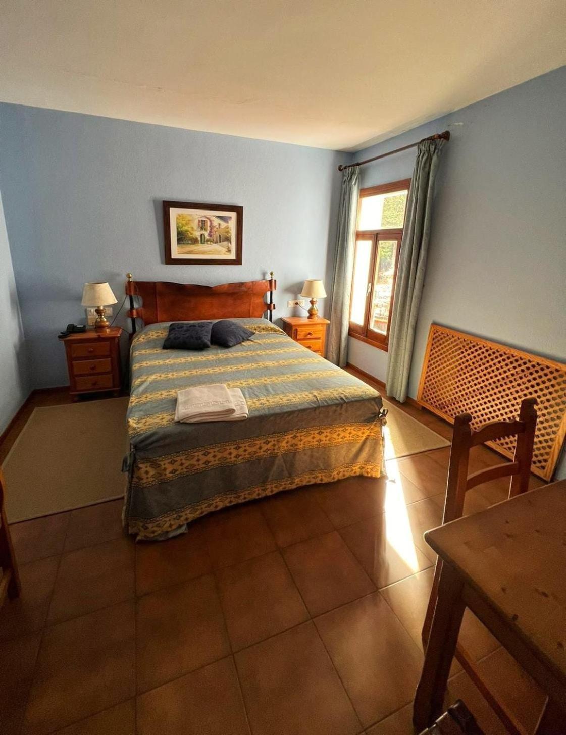 Hotel El Refugio De Juanar Ojén Szoba fotó
