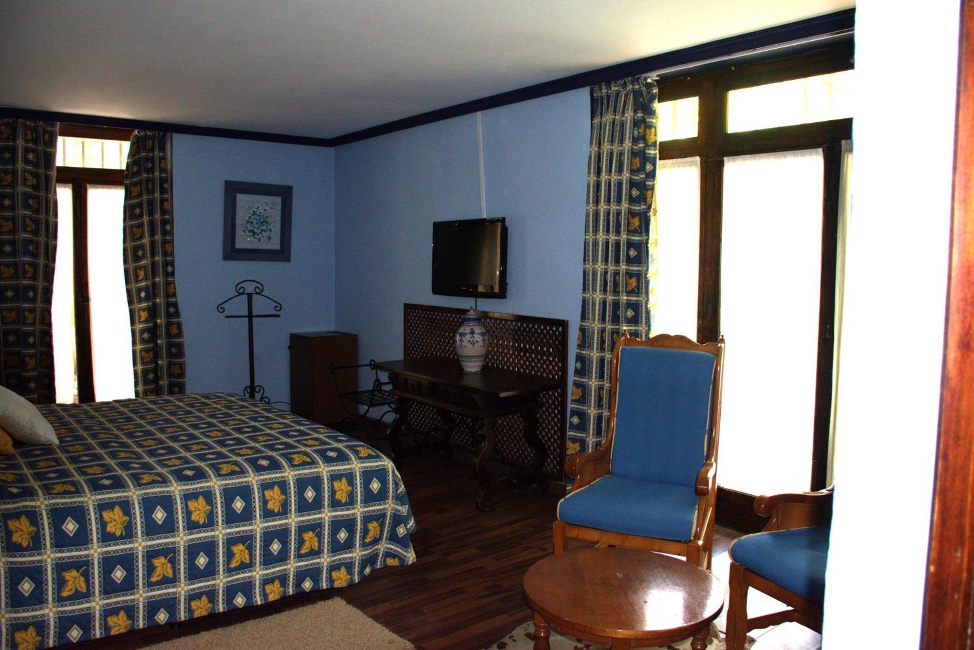 Hotel El Refugio De Juanar Ojén Kültér fotó